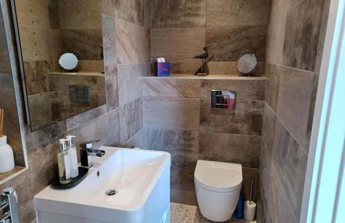 Stylish coastal retreat in St Ives with parking - Foto 9