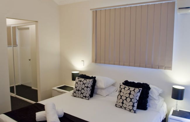 Marlin Cove Resort - Photo 11