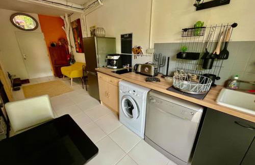 Le Chorier- Appartement Centre ville avec Jardin - Foto 5