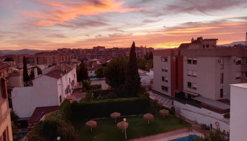 Casa con jardín, aparcamiento - Foto 4