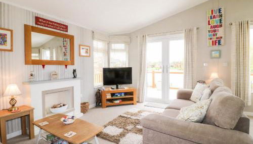 Lake View Lodge - Photo 3