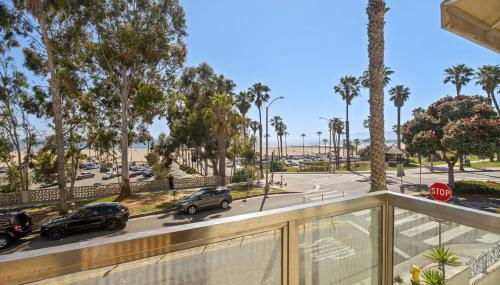 The Andalusite - Oceanfront Steps from the Sand - Foto 2