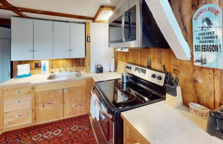 Pond View Cabin Brought to you by GetAway Vacations - Photo 7