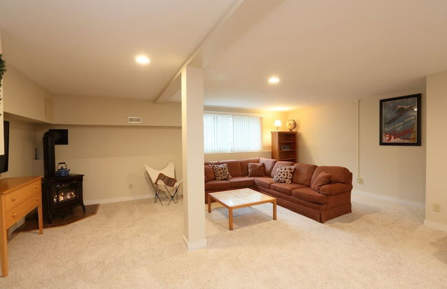 Upscale 3BR Topnotch Overlook - Foto 12