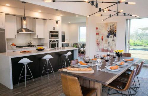 Luxury Villa Year-Round Heated Pool Hot Tub Fire Pit Lawn - Foto 15