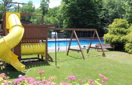 Beautiful Lakefront Chalet in the Poconos! - Foto 55