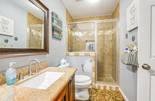 Covered Patio and Yard Family Home in Katy - Foto 22