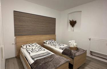 Kleine Wohnung - Foto 7