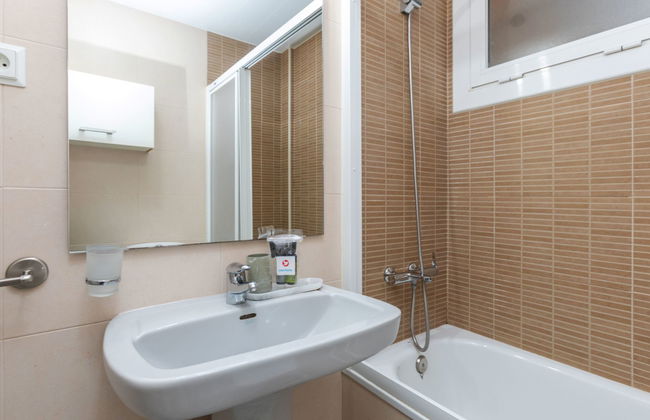 3 bedroom Apartment in Barcelona - Photo 15