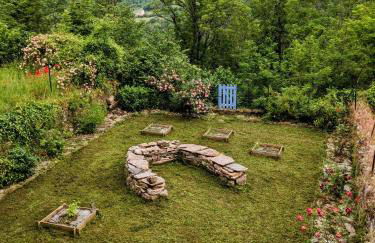 Le Quatorze, au cœur de Najac - Photo 13