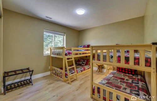 Strawberry Valley Villa -Stunning Views w/ Firepit - Foto 22