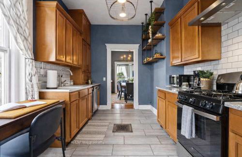 Walkable Historic District Riverview Escape - Foto 3