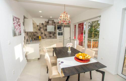 IDIS Holiday Home - Foto 12