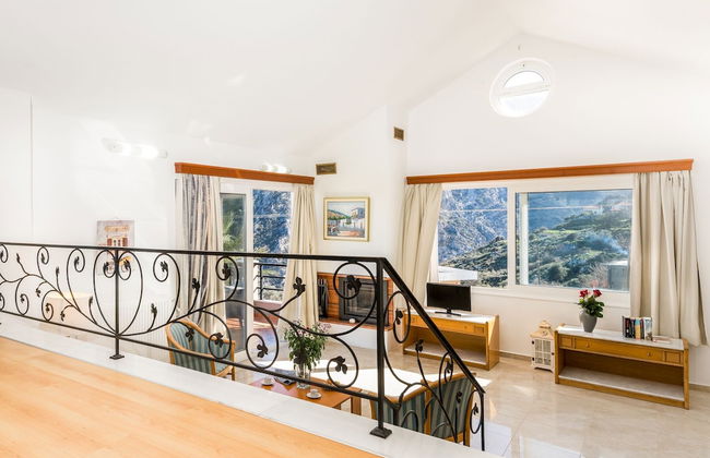 Villa Frati Gorge - Photo 26