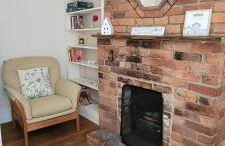 Bee Cottage - Photo 2