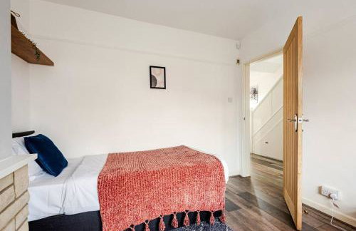 Entire House-Long Stays in Gloucester-Contractors- Families - Foto 9