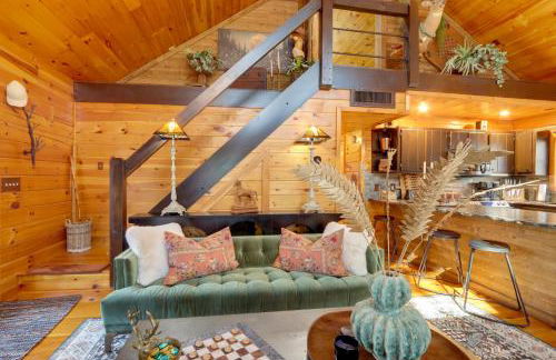 Hot Tub and Fire Pit Fall Family Retreat in Murphy! - Foto 6