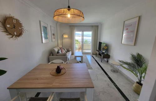 Marina Banus Apartment with Amazing Views - Photo 9