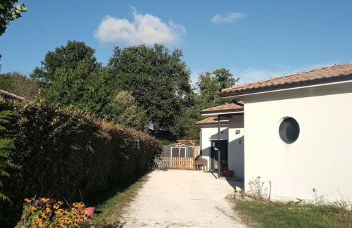 Petite maison avec jardin entre lac et village - Foto 25