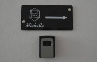 Stone House Michelle - Photo 20