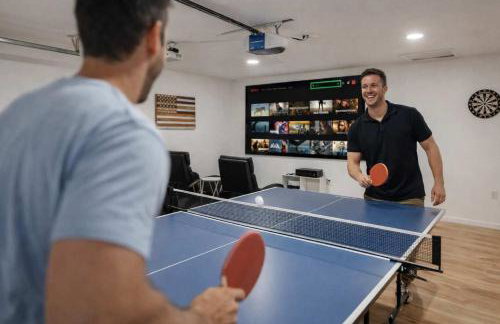 Posh 6BR 2,5BA Holiday Home with Pool, Media-Game Room & Hot Tub - Foto 31