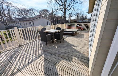 1 or 2 bedroom Hot tub Lodges - Foto 27