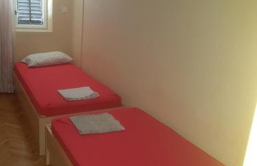 Apartment 51 - Photo 8