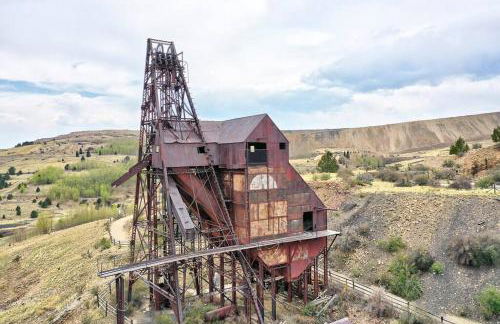 Stay in a Historic Gold Mine Town w/Mountain Views - Foto 55