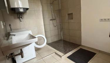 dreamlike artist apartment - Foto 5, Shower