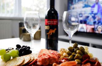 Spacious 3BR by Avalora Shortlets & Serviced Accommodations Queensway with big garden, Near train station - Foto 71