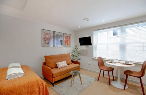 Lindenstone Stylish & Comfortable Stays in the Heart of Maidstone - Foto 15