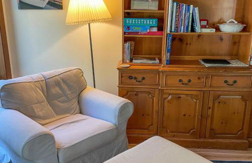 Saltbox 12F - Photo 48