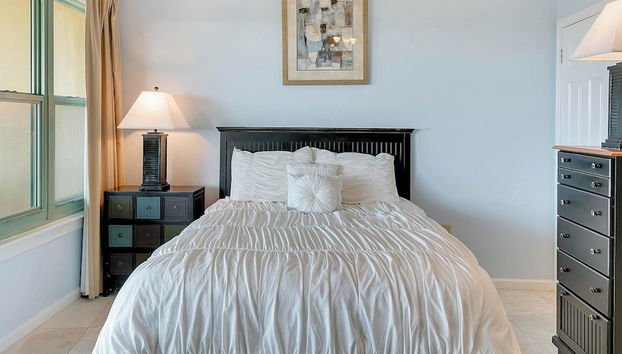 Charming Studio for 2 - Pool Views - Next Door to Alys! - Foto 5, Habitación