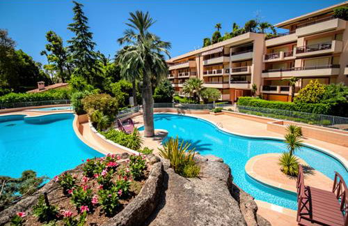 Beautiful 36m2 studio apartment & 50m2 terrace - Photo 1