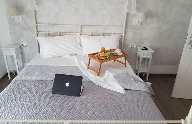 Terry's House - Photo 6