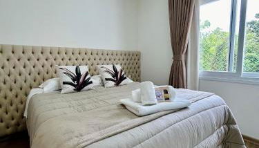 Apto Lindo e Completo com piscina e jacuzzi - Foto 4