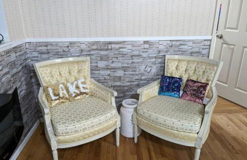 Guppies Lakehouse-Prvt. Lake Acc, Close to Rainier - Foto 49