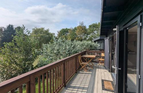 Beautiful Open Plan Lakeside Lodge, Shearsby - Photo 26