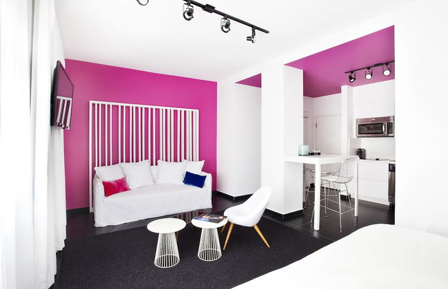 Blanc Kara - Adults Only - Foto 17