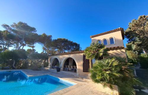 La Roche Bleue - Villa de charme avec vue exceptionnelle bord de mer piscine privée jardin et terrasse - Foto 10