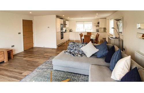 Swans View - Sea Views and Beach 3 minutes walk - Foto 3