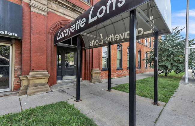 Stylish Chic Retreat At Lafayette Lofts 1 Bedroom Apts by RedAwning - Foto 31