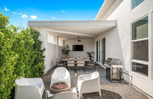 1 mi from Tennis Garden - Corn hole - Pool Access - Foto 29