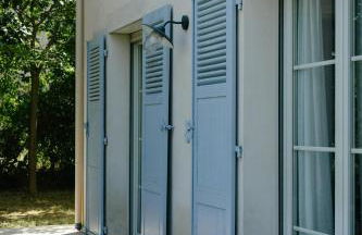 Designer House With Pool View In Saint Montan - Foto 23