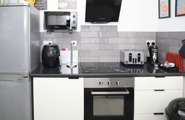 Hove and Away With Garden By My Getaways - Photo 8