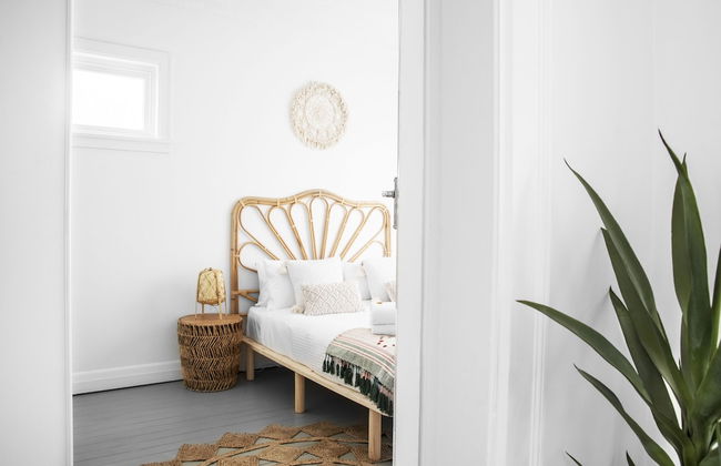 Beach Cottage in Bondi - Photo 3