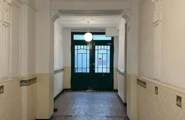 Typical Altbau in the heart of Berlin Wedding - Foto 11