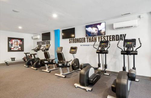 XL Studio - Chic Flat - Rooftop Pool & Gym - Foto 23