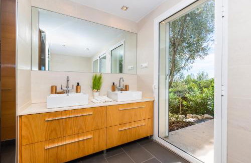 Villa Miramar by Glasir - Photo 46