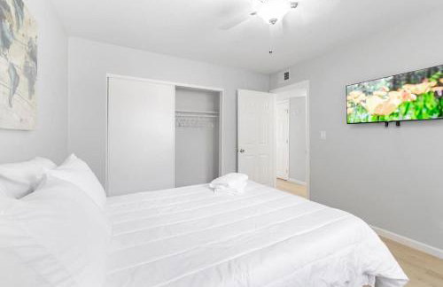 Gorgeous Two Bedroom Sleeps 6! Close to Strip! - Foto 6